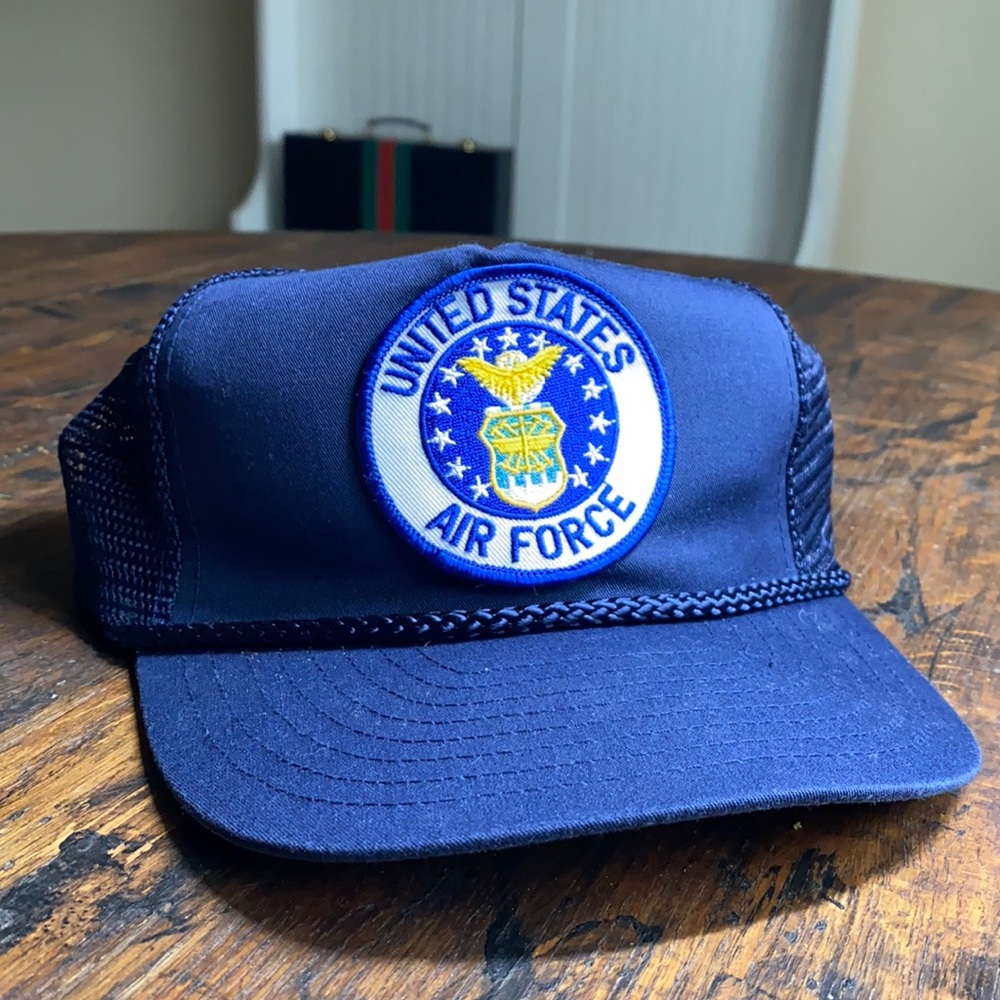 Vintage United States Air Force mesh SnapBack